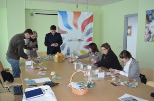 Акція Благодійна листівка зібрала понад 18 тис грн на потреби дітей-сиріт